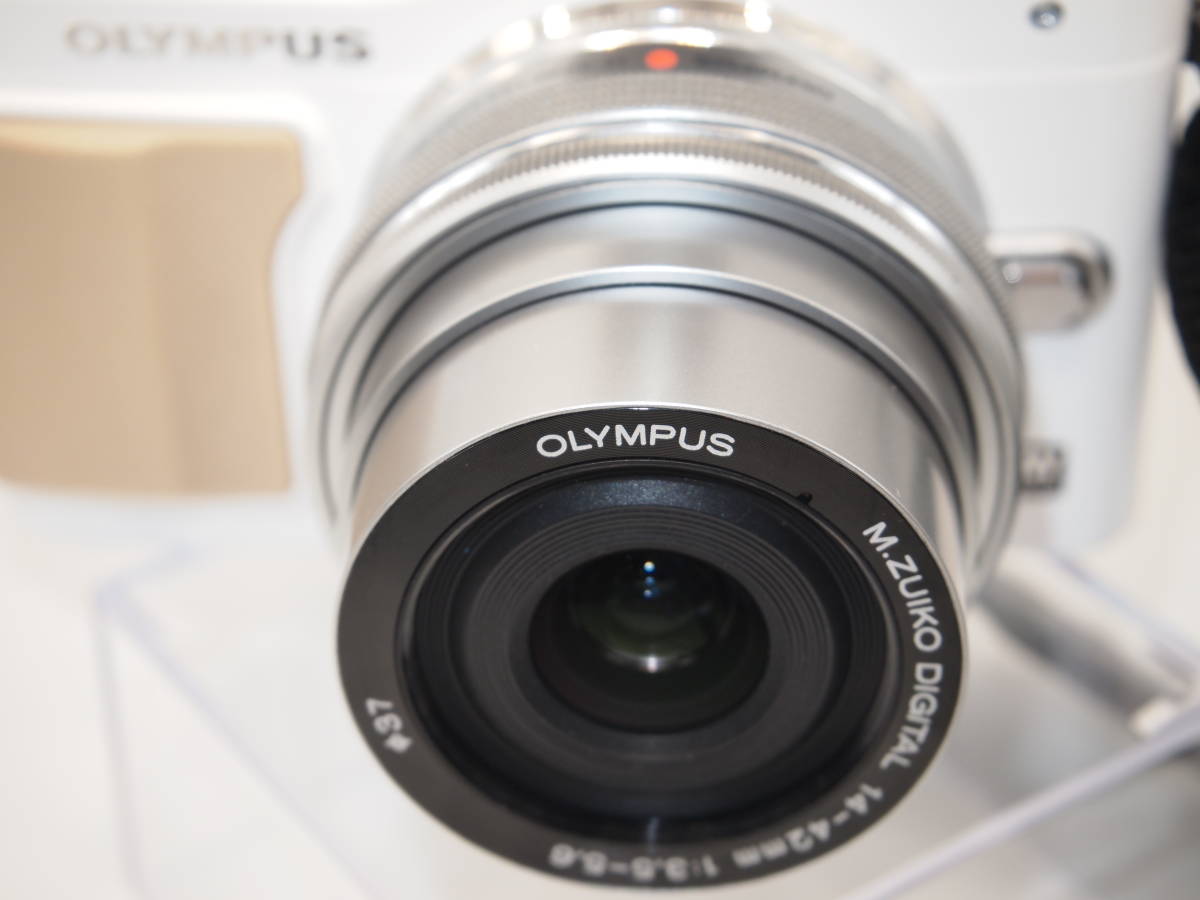 動作します。№20 OLYMPUS M.ZUIKO DIGITAL ED 14-42mm F3.5-5.6 EZ