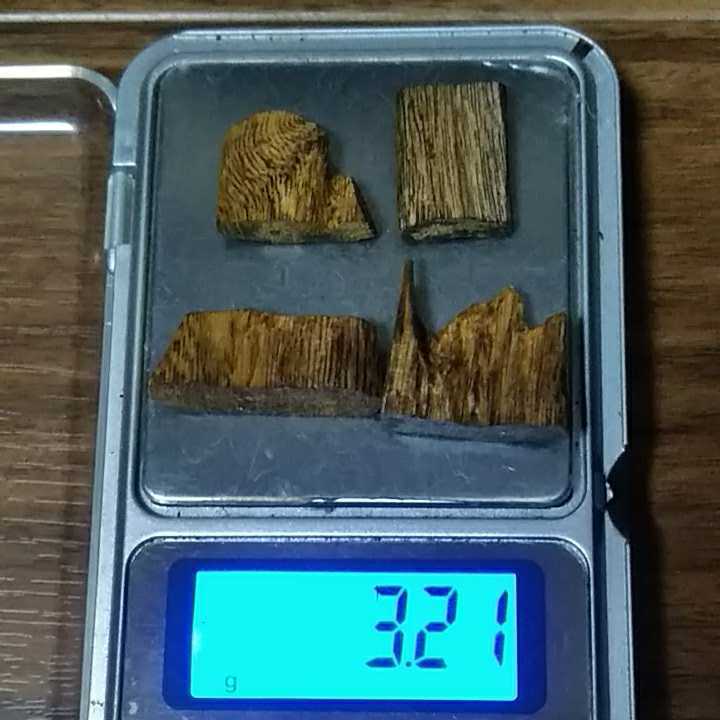 旧家蔵出】極品 伽羅 3.21g(伽羅沈香白檀)六国五味伽羅 松栄堂 日本