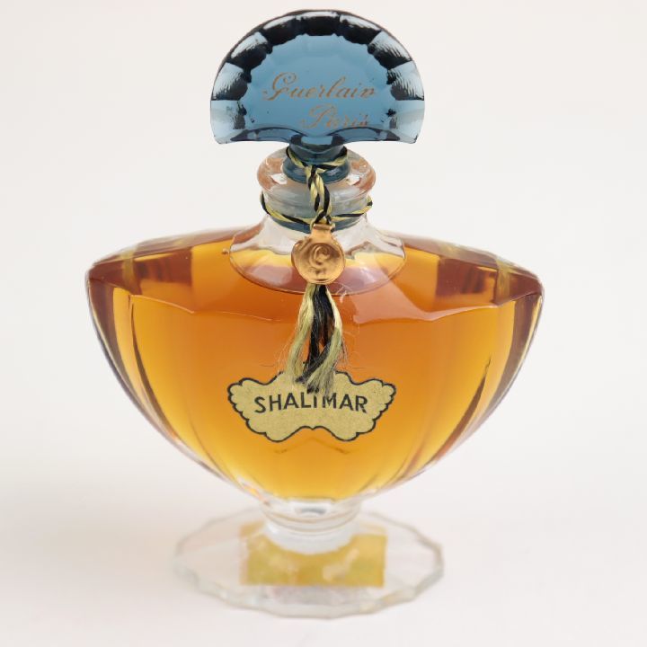 香水 ほぼ未使用 ニナリッチ マドモワゼルリッチ オードパルファム 50ml