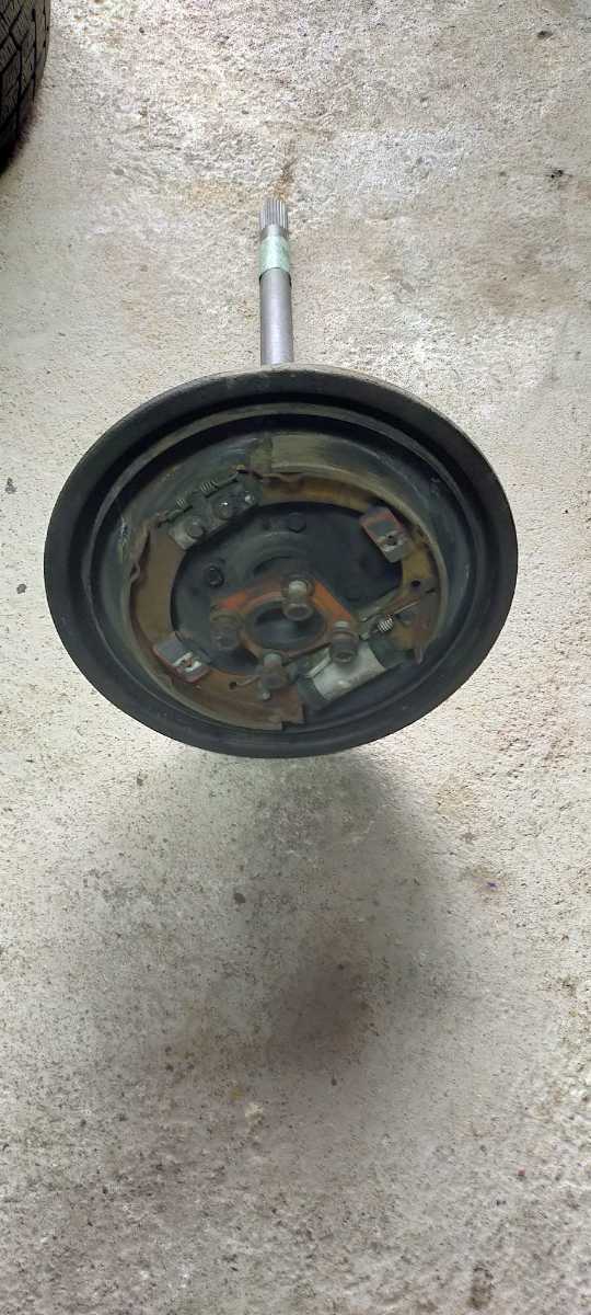 JA11V ジムニー　右 リアドライブシャフト アクスルシャフト 右側　ブレーキシュー