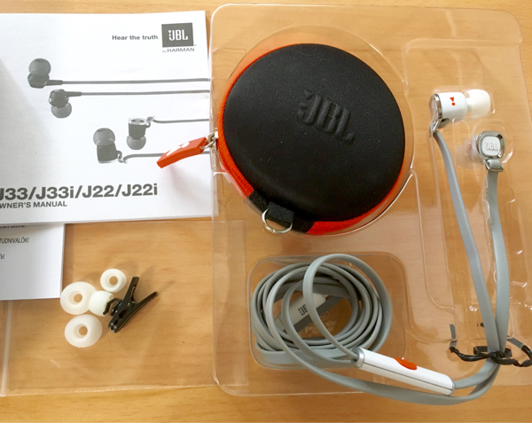 高品質，低価 ◇正規品JBL J33i ホワイト リモコン付【iPhone iPad