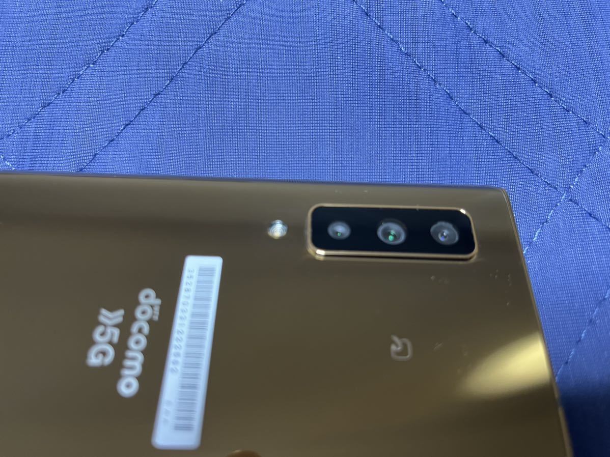 美品】【SIMロック解除炭】arrows NX9 F-52A ゴールド docomo ドコモ