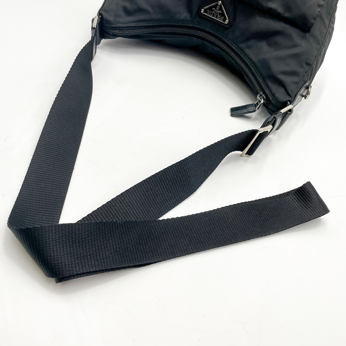 1円【希少モデル】PRADA プラダ ショルダーバッグ ワンショルダー 三角 
