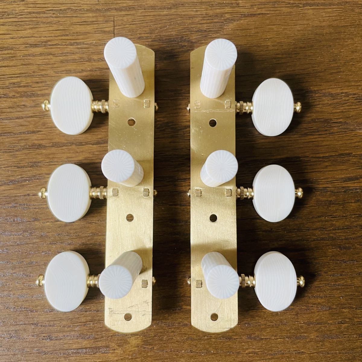 糸巻き クラシックギター ルブナー 新品 フラメンコギター スネーク 