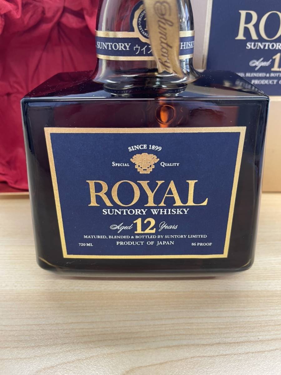 ウイスキー] サントリー SUNTORY ローヤル 12年 ブルーラベル 720ml 箱
