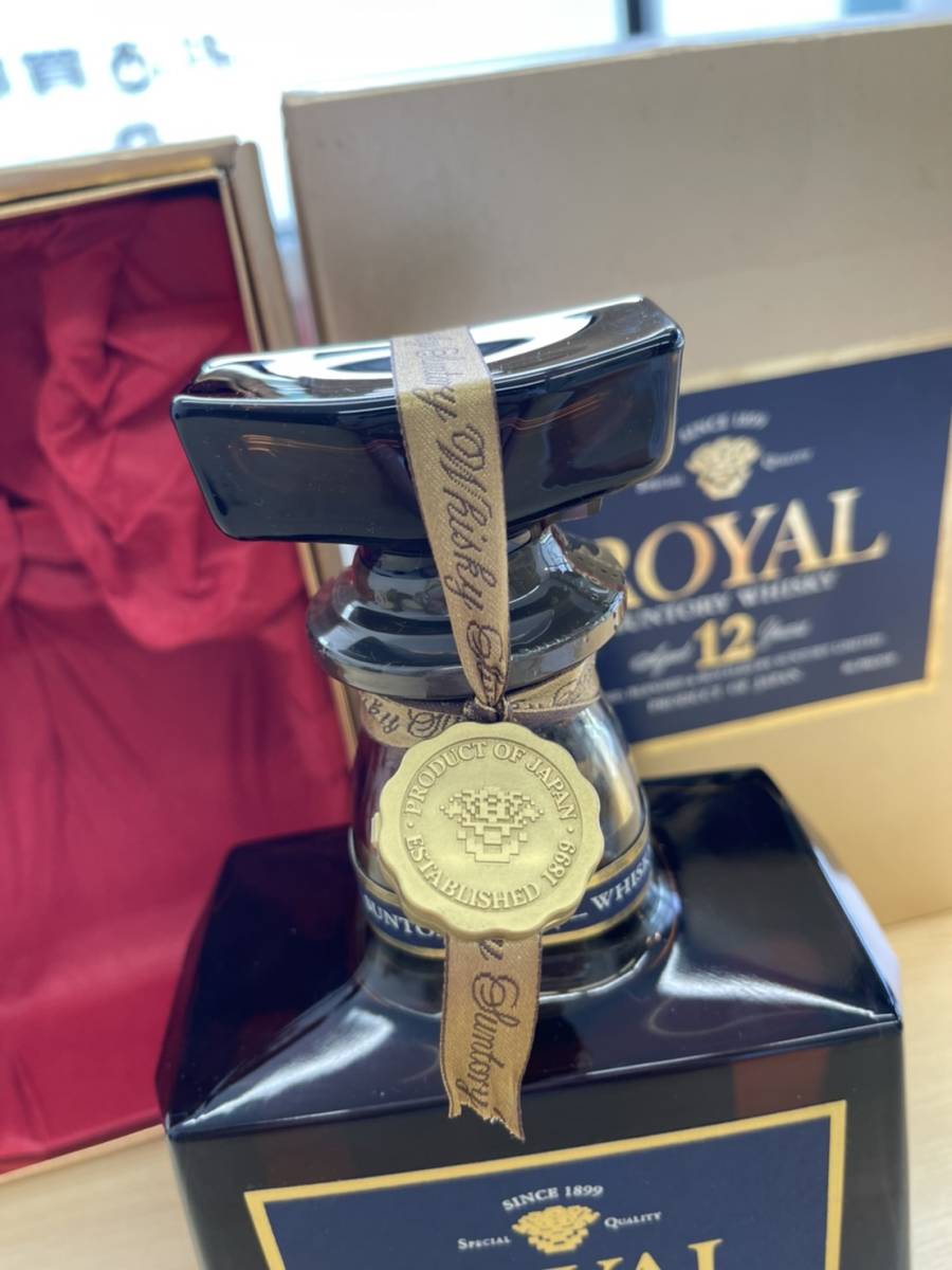 ウイスキー] サントリー SUNTORY ローヤル 12年 ブルーラベル 720ml 箱