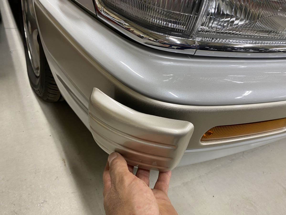 日産C33ローレルフロントバンパー コーナーガード純正オプション  