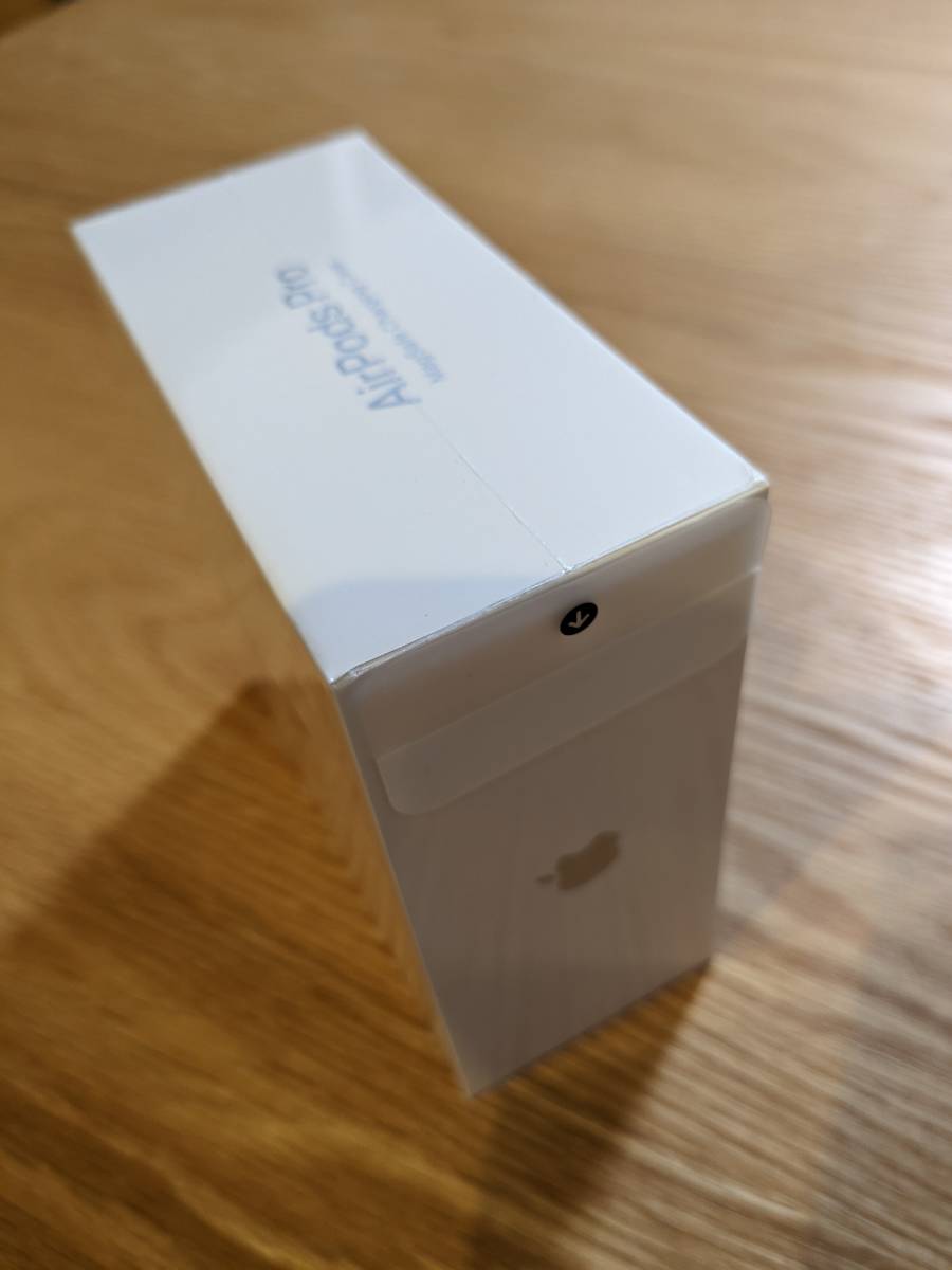 Apple AirPods Pro（MLWK3J⁄A）第1世代 Apple AirPods Pro 第1