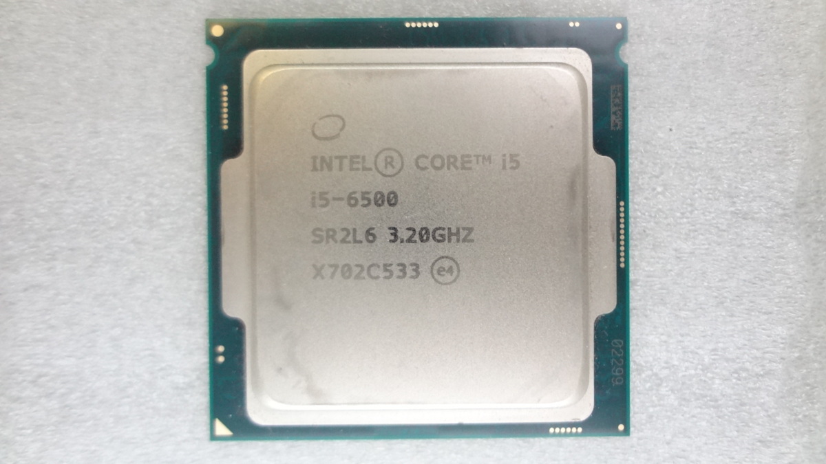 Intel 0 E5-4650 Xeon SR1AG V2 25MB 2.40GHz XEON Core CPU E5-4650V2