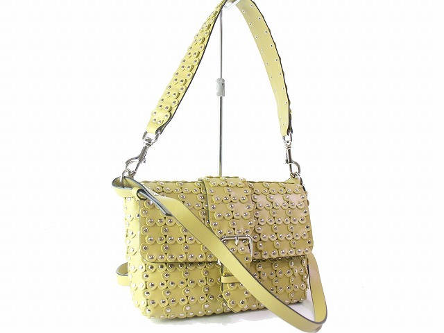 【正規品，お得】 1円 レッドバレンチノ RED VALENTINO ２way ハンドバッグ ショルダーバッグ マスタードイエロー レザー スタッズ 9129(女性用)｜売買されたオークション情報、yahooの商品情報をアーカイブ公開 - オ 女性用