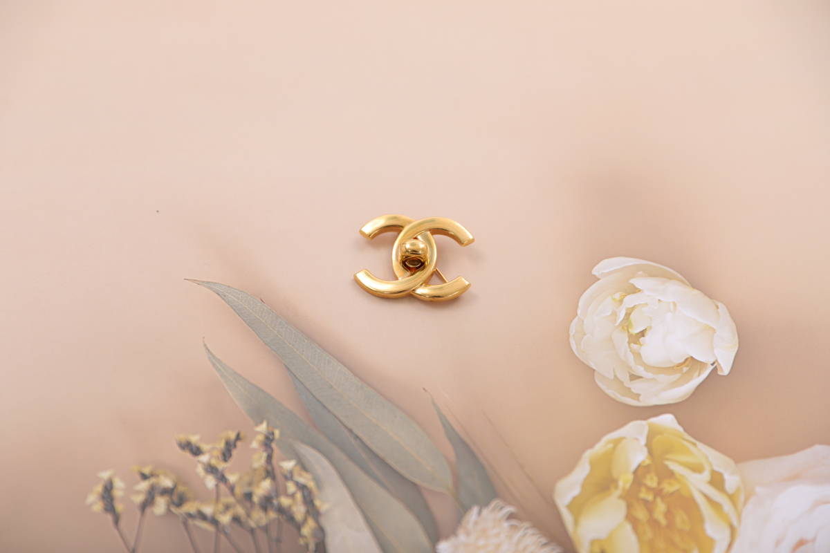 ☆CHANEL☆シャネル CC ココマーク ブローチ