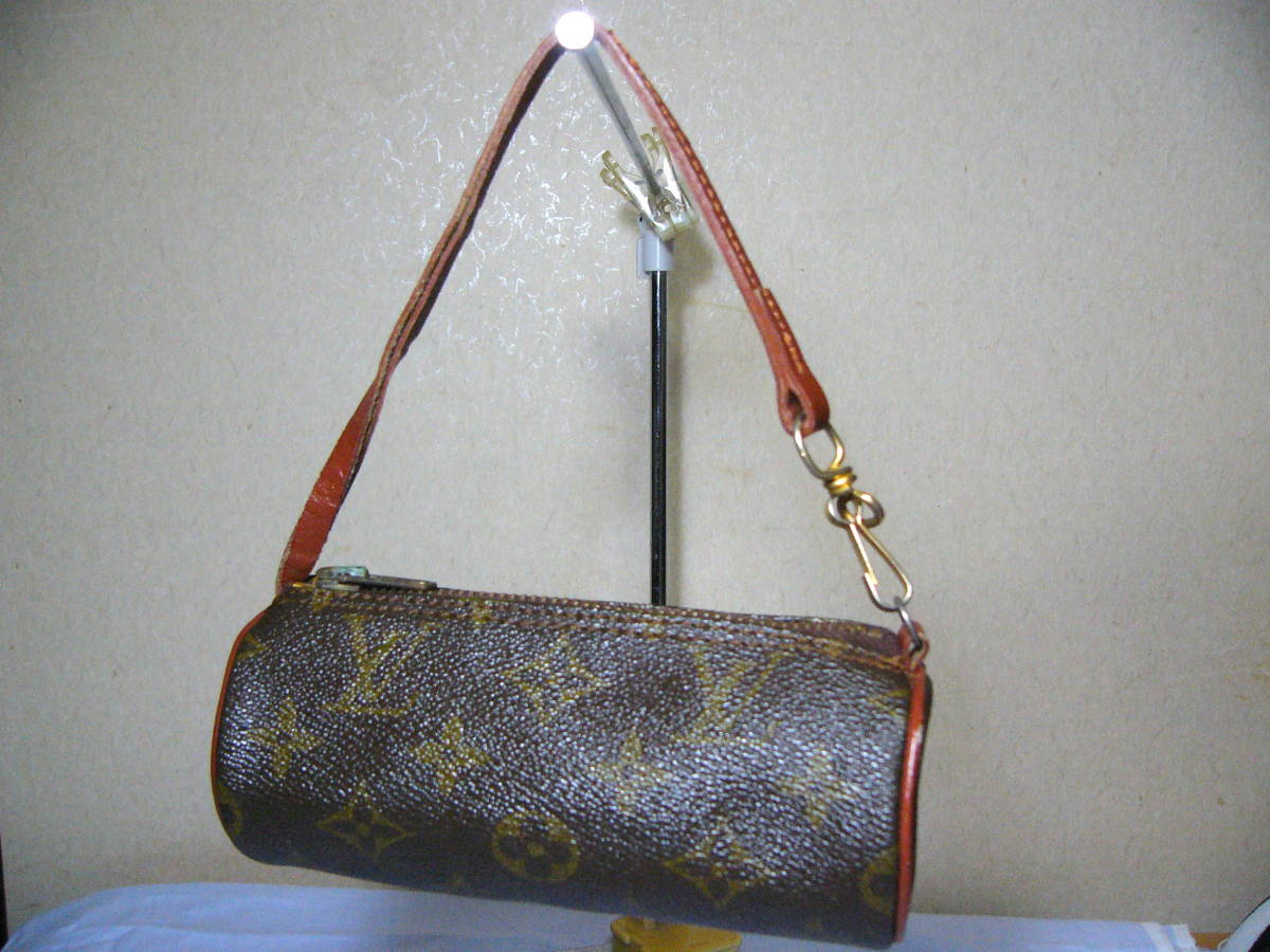 ルイヴィトン モノグラム VUITTON LOUIS パピヨン パピヨン付属ポーチ 付属ポーチ ポーチの通販 - ヴィトン 公式通販 ルイヴィトンパピヨン付属ポーチモノグラムキャンバス ルイ・ヴィトン ルイ 小物入れ ルイヴィトンパピヨン付属ポーチモノグラム