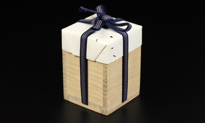 各務周海】秀逸作 黄瀬戸振出 希少品！ 共箱 保証 古作 黄瀬戸輪花皿