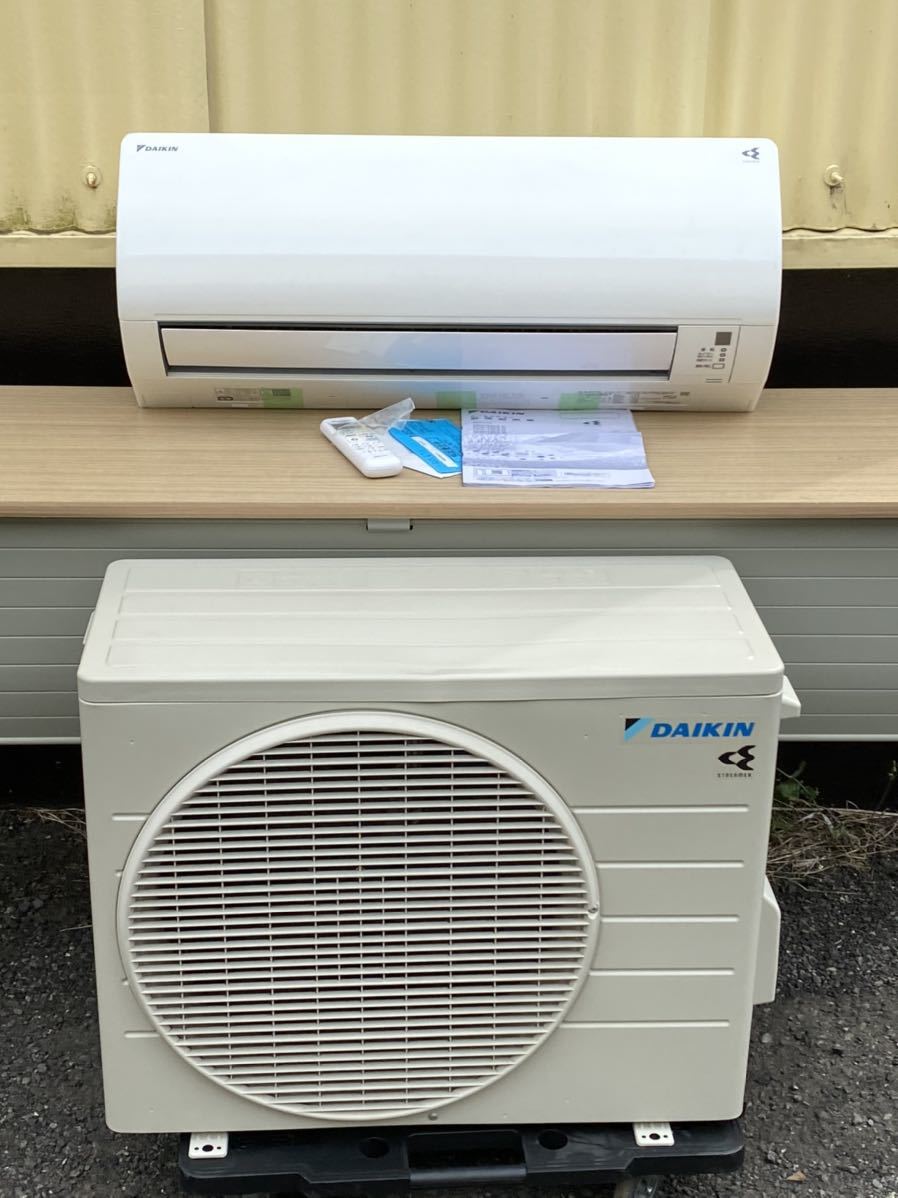 ルームエアコン 室内ユニット ちがい
