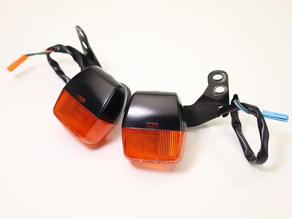 Yahoo!オークション 「xr250 md30」(ウインカー)(純正品)の落札相場