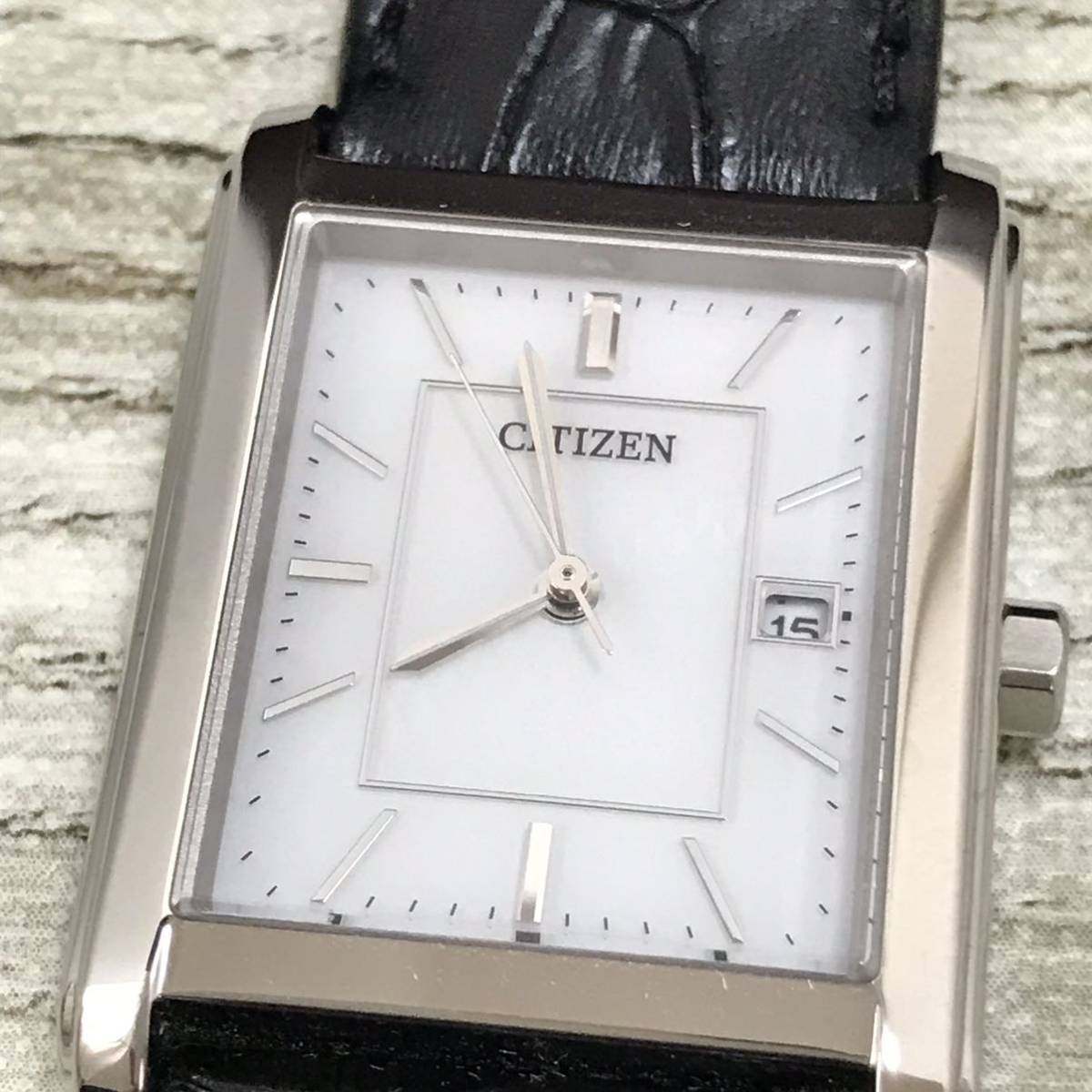 524-0529 稼働品 CITIZEN シチズン エコドライブ E011-S054940 メンズ 