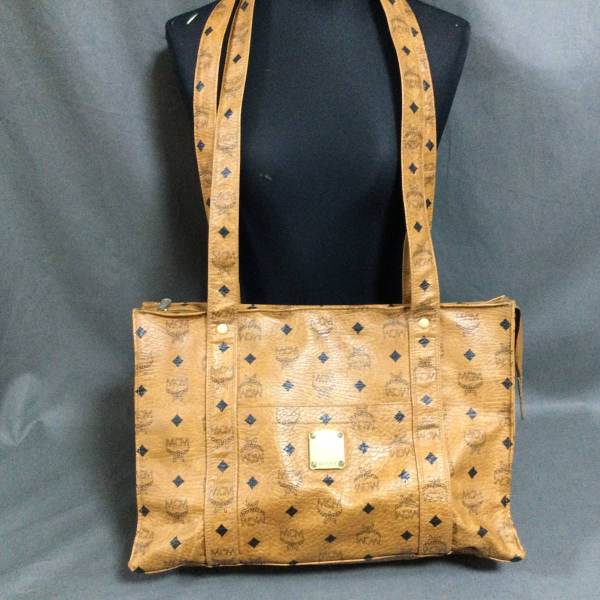 9/15 214976 MCM ロゴ レザー ブラウン系 大きめ トート ショルダー 
