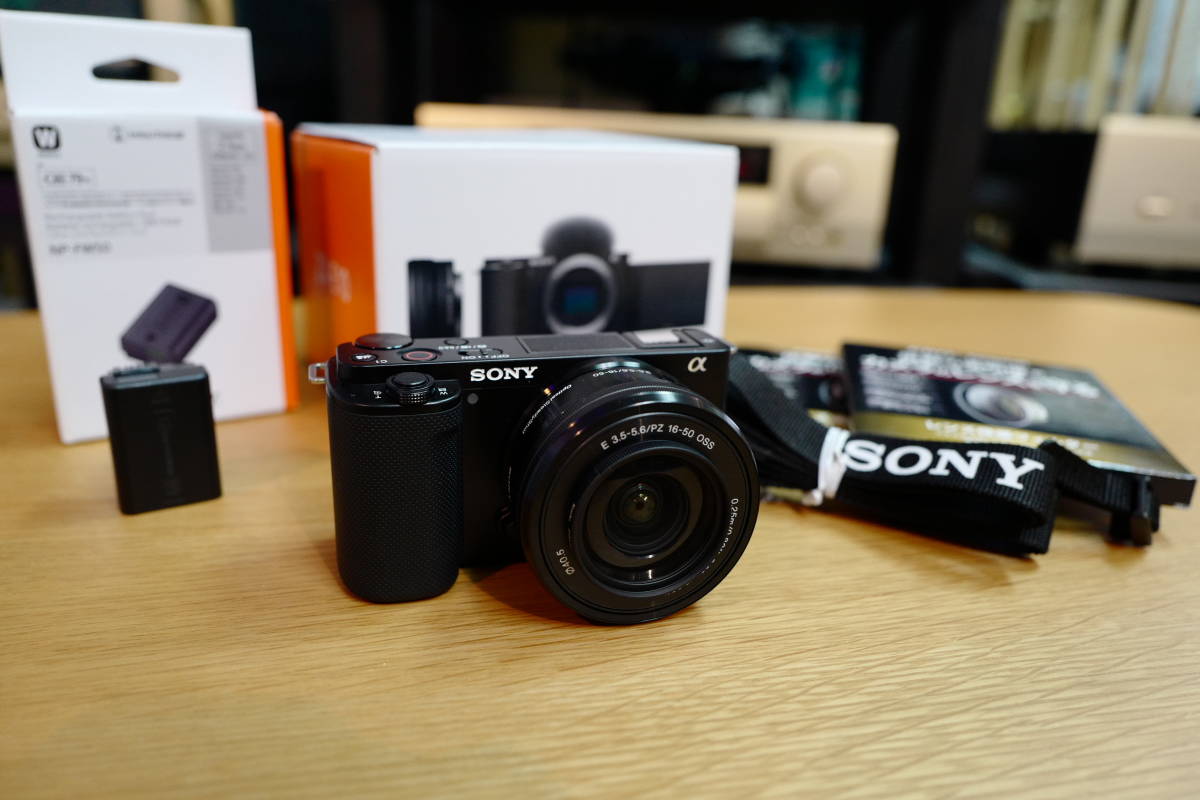 ZV-E10 シューティンググリップ望遠レンズ付き