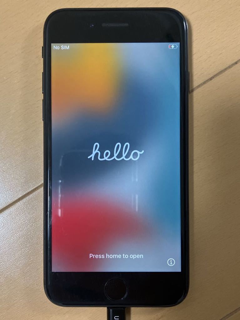 iPhone se2 第2世代 SIMフリー ブラック ジャンク SIMロック解除