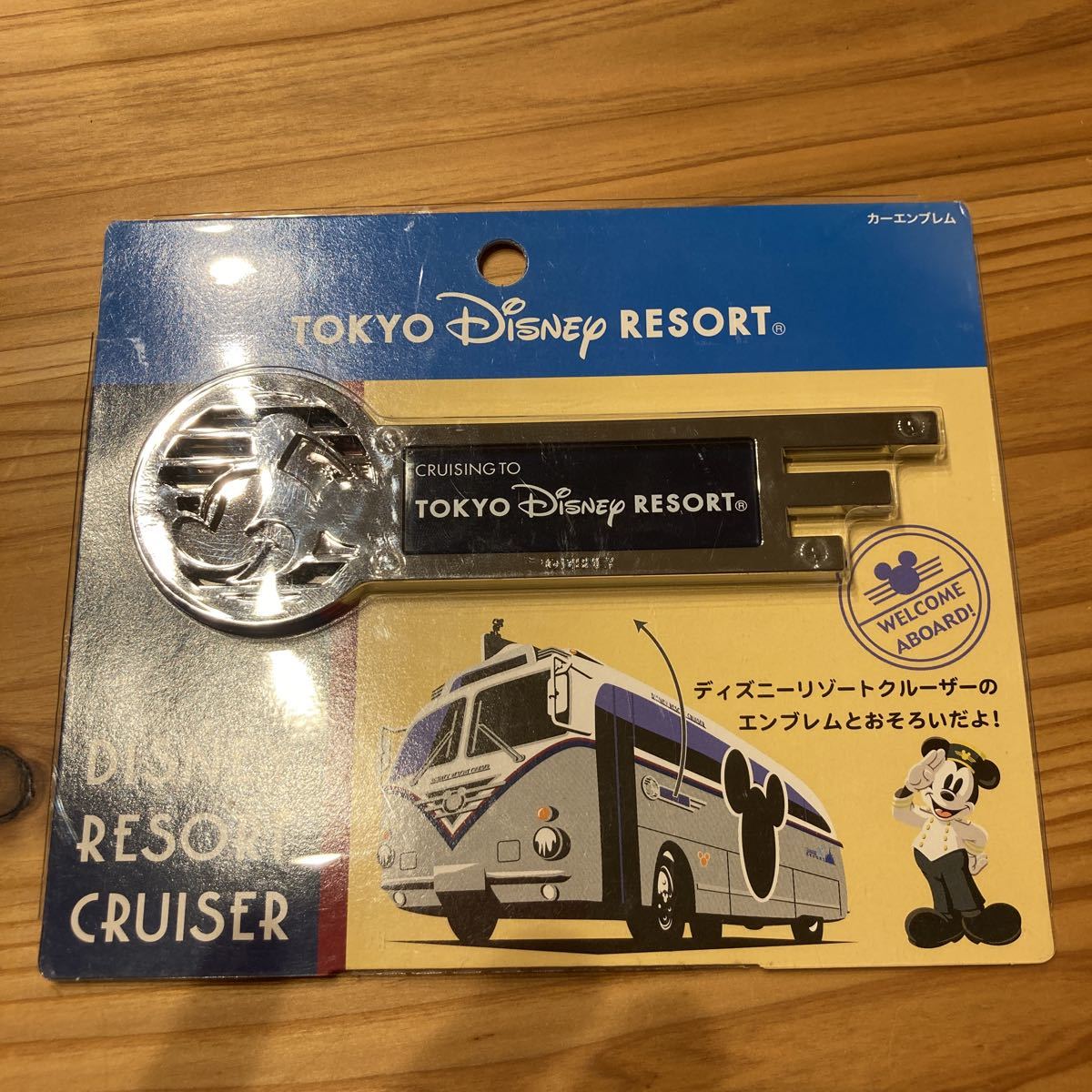 送料無料 未使用 ディズニーリゾートクルーザー カーエンブレム TOKYO