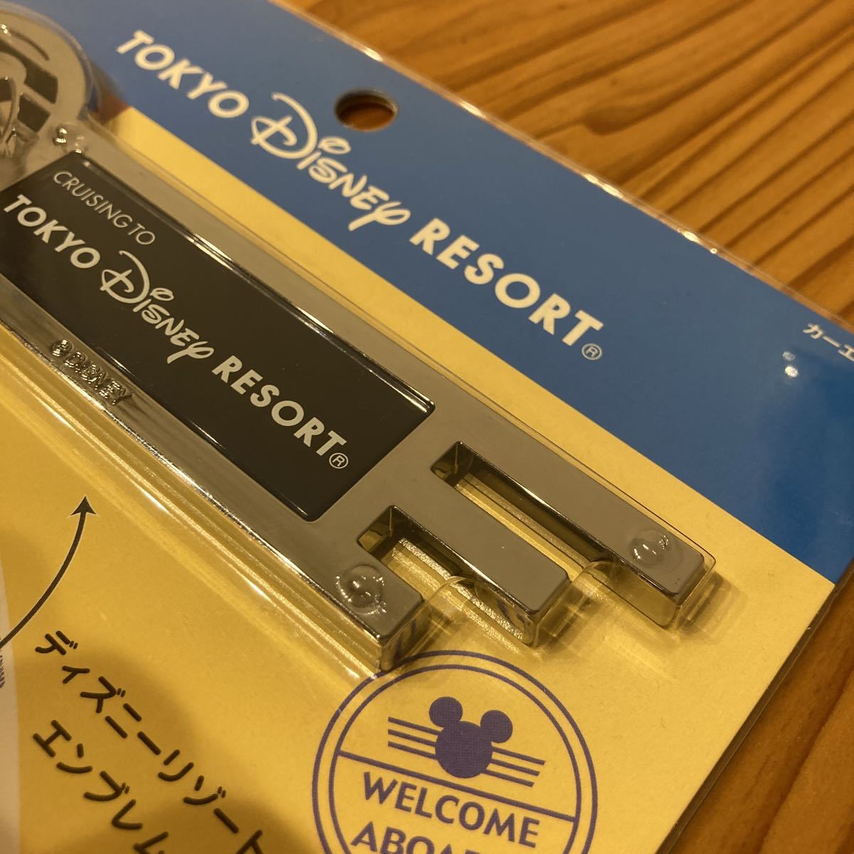 送料無料 未使用 ディズニーリゾートクルーザー カーエンブレム TOKYO