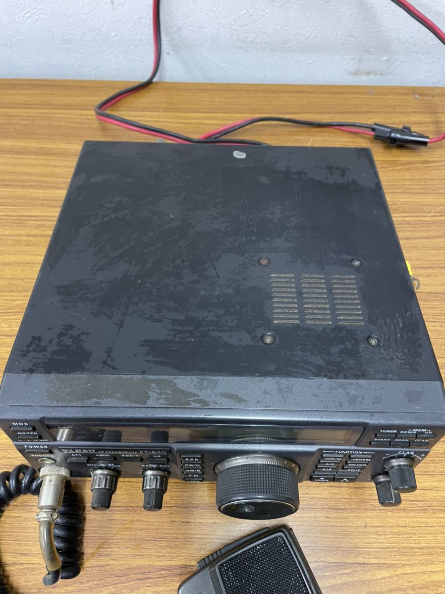 c& YAESU 八重洲 型式FT-840 HFトランシーバー マイク付き 無線機 動作