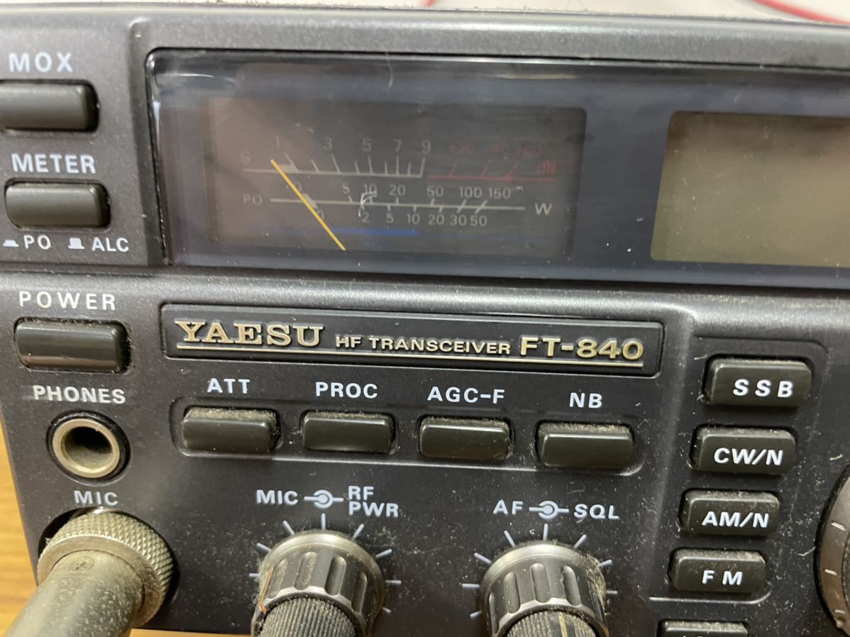 c& YAESU 八重洲 型式FT-840 HFトランシーバー マイク付き 無線機 動作