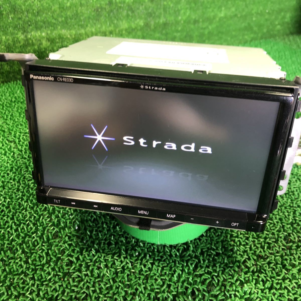 最安値，爆買い Panasonic パナソニック ストラーダ メモリーナビ CN-RE03D 2016年地図データ 2016 み FCARNAVI-R409-13(メモリーナビ)｜売買されたオークション情報、yahooの商品情報をアーカイブ公開 - オークファン メモリーナビ