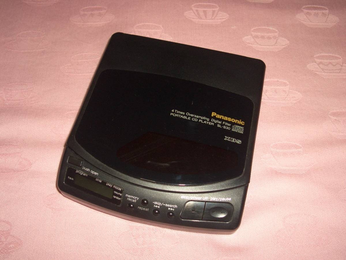 ☆ ジャンク品 Panasonic ポータブルCDプレーヤー SL-S30 (箱、説