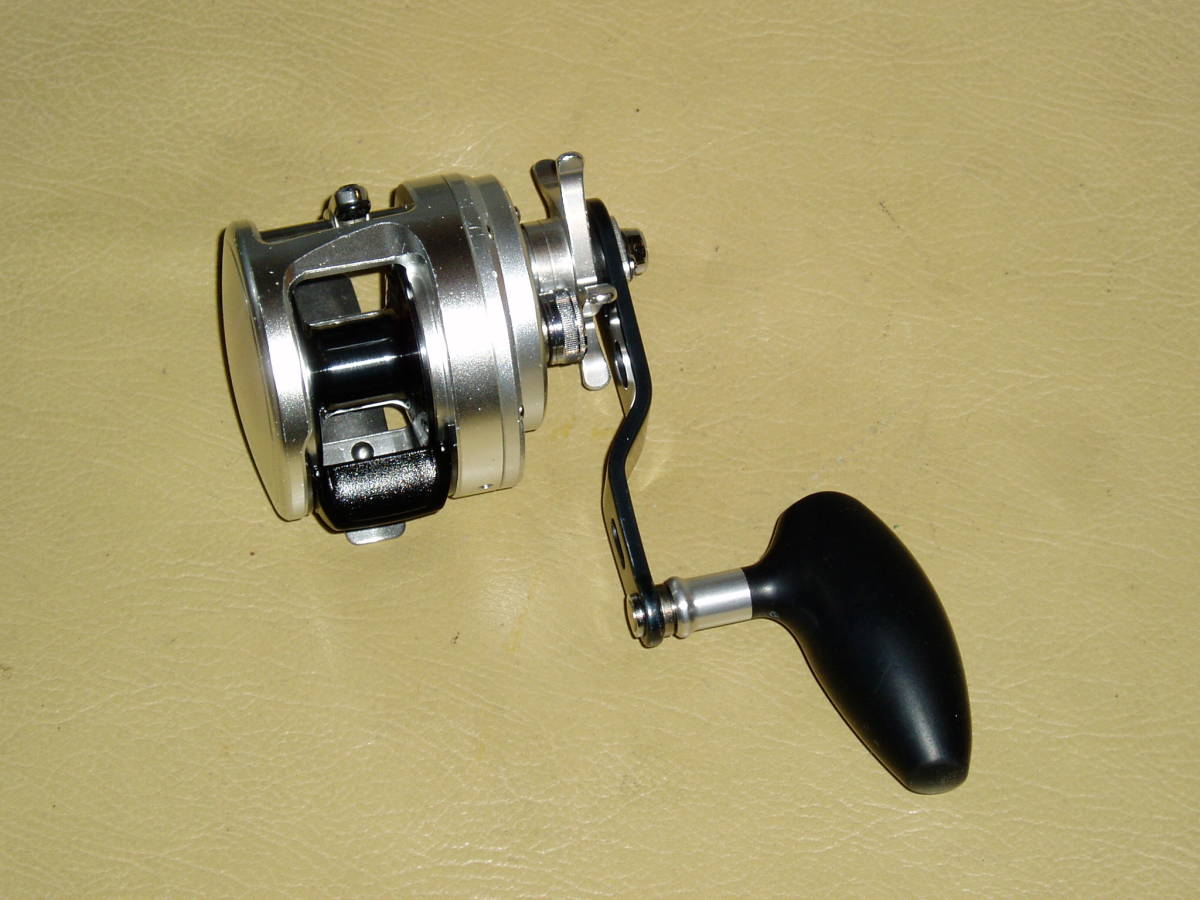 シマノ　オシアカルカッタ３００HG シマノ オシアカルカッタ 300HG 030580｜アウトドア用品 300HG右 イシグロ公式オンラインショップ