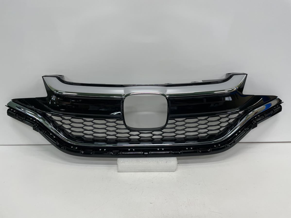 ホンダ フィットgp5グリル ホンダ フィット ハイブリッド GP5/GP6 中期 純正 フロントグリル