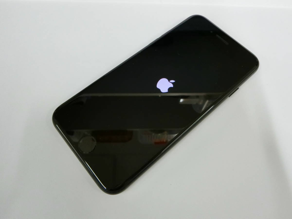 25045◇美品iPhoneSE 第3世代 64GB SIMフリー ミッドナイト A2782