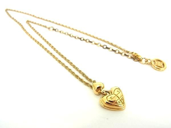 セール，本物保証 1円 GIVENCHY ジバンシィ ハート ネックレス ペンダント 首飾り アクセサリー レディース AD3200ケU(ネックレス、ペンダント、チョーカー)｜売買されたオークション情報、yahooの商品情報をアー ネックレス、ペンダント、チョーカー