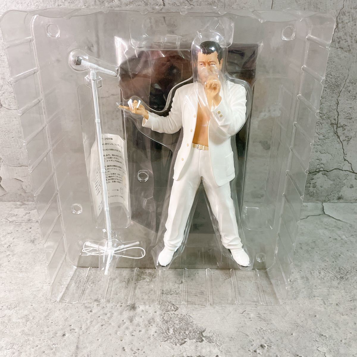 希少 矢沢永吉　YAZAWA フィギュア　白マイク　白スーツ　2006年グッズ officialグッズ オフィシャルグッズ やざわえいきち_4
