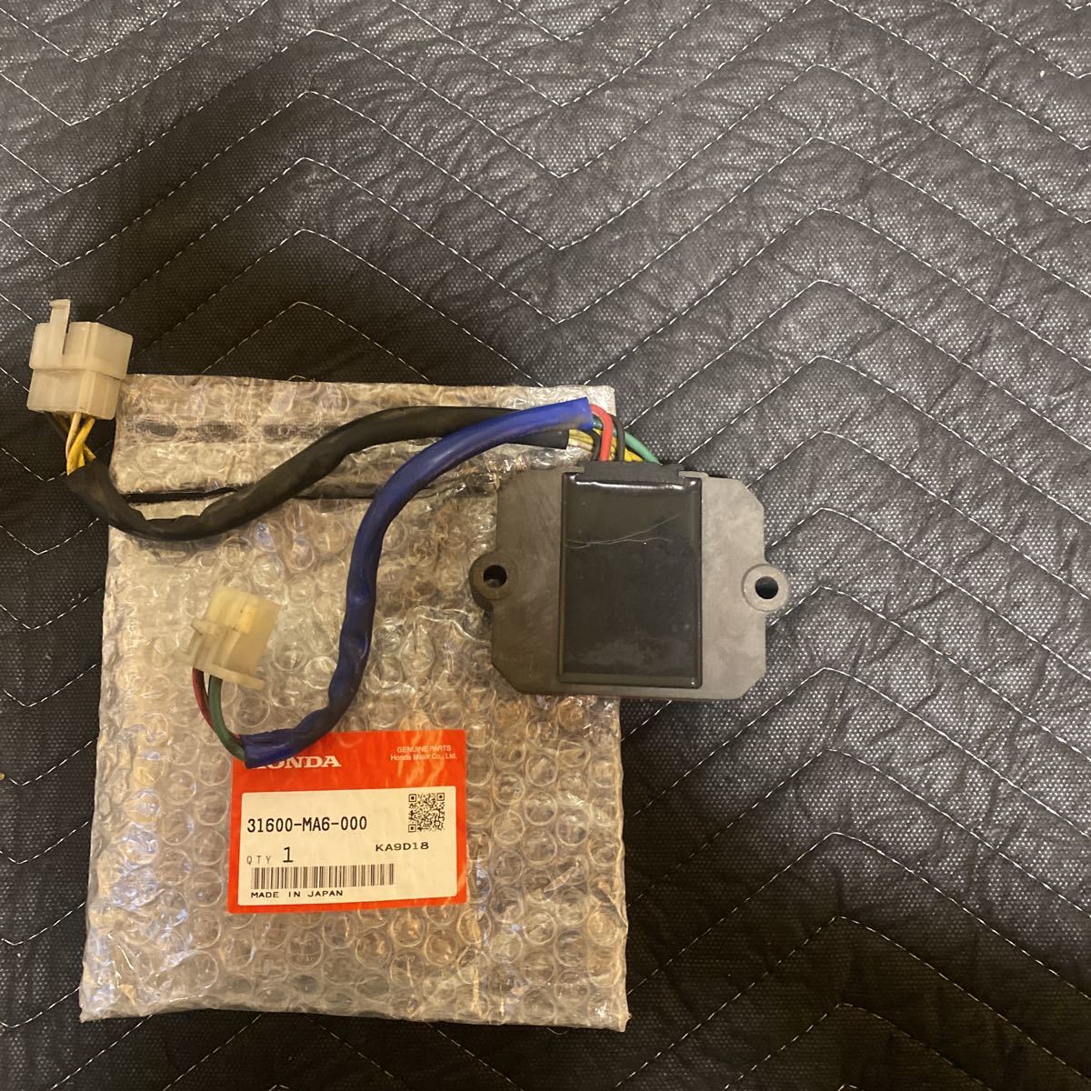 送料無料】ホンダ純正CBX400F CB750Fレギュレーター(レギュレート 