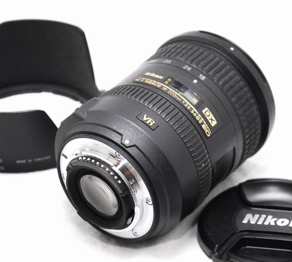 美品・豪華セット】Nikon ニコン D7500 AF-S DX NIKKOR 18-200mm f/3.5 