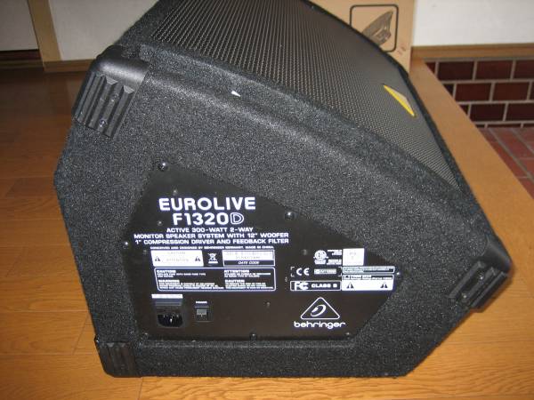 ☆ べリンガーF1320D EURO最大300W パワードモニター