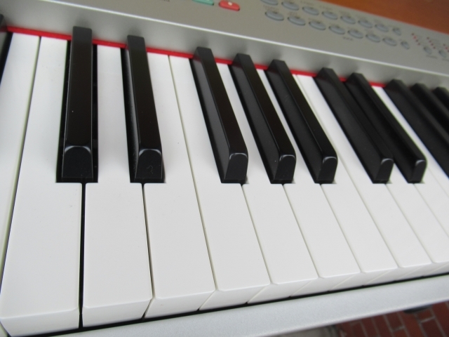 引き取り限定】○YAMAHA P-120 電子ピアノ 木目調 ヤマハ ペダル/取扱 