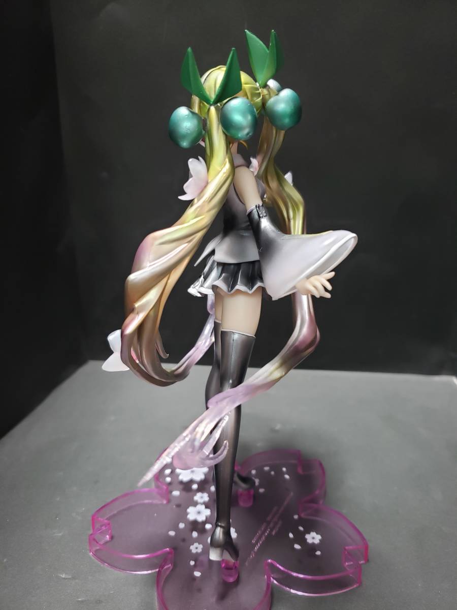 初音ミク 桜ミク 2020ver. 描き下ろしフィギュア リペイント(初音ミク