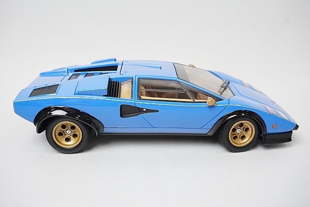 □KYOSHO 1/18 ランボルギーニ カウンタック LP400 イエロー 京商