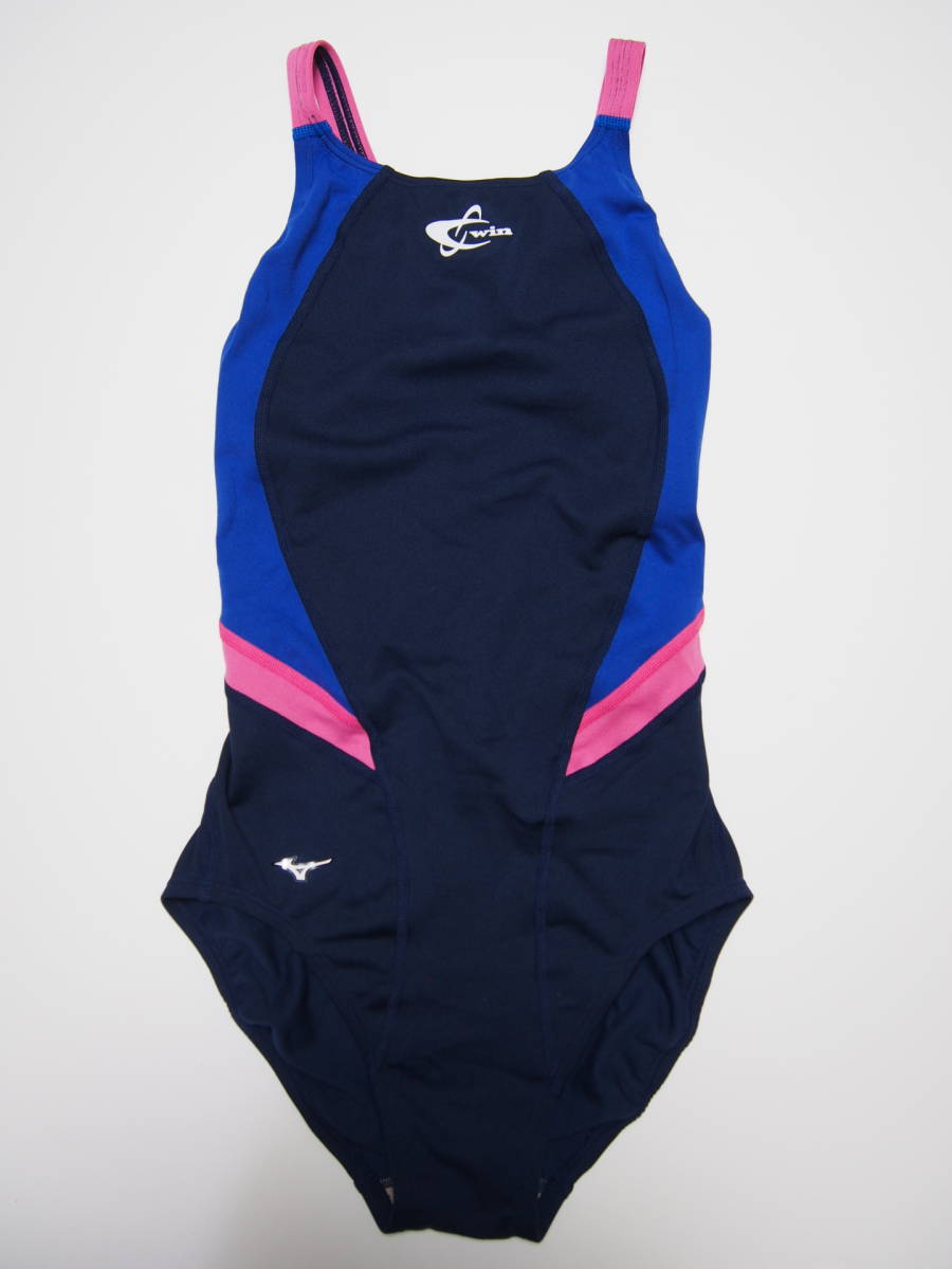 未使用新品 スウィン 女子指定 競泳水着 特大 XLサイズ（O LL