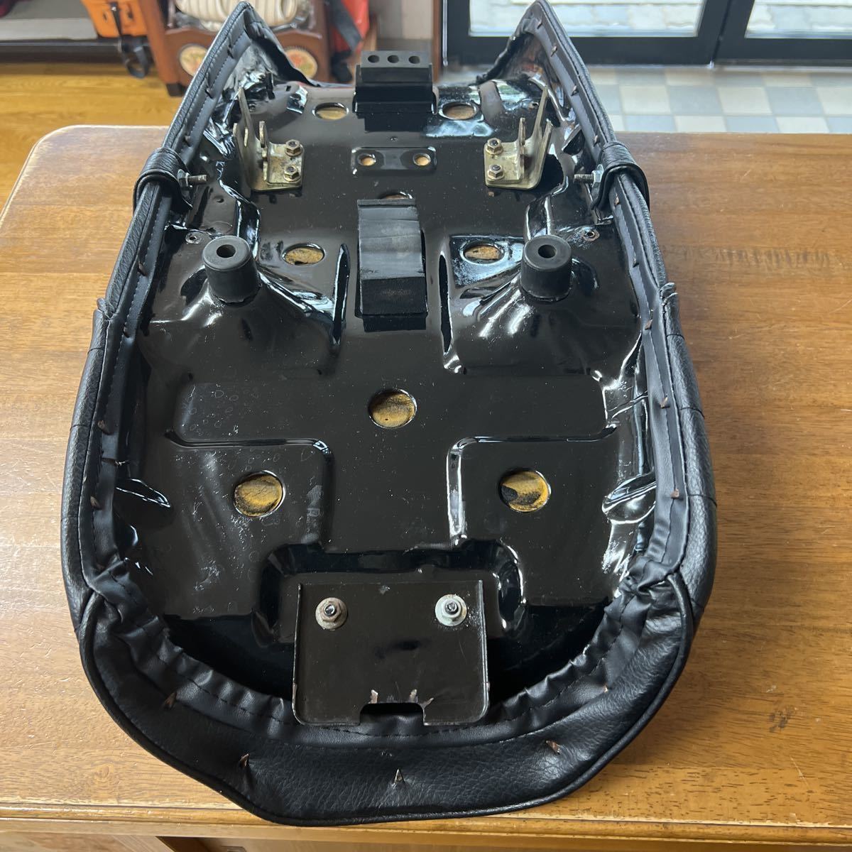 CB400N用タックロールシート純正ベース川口シート製作 中古美品(純正品 