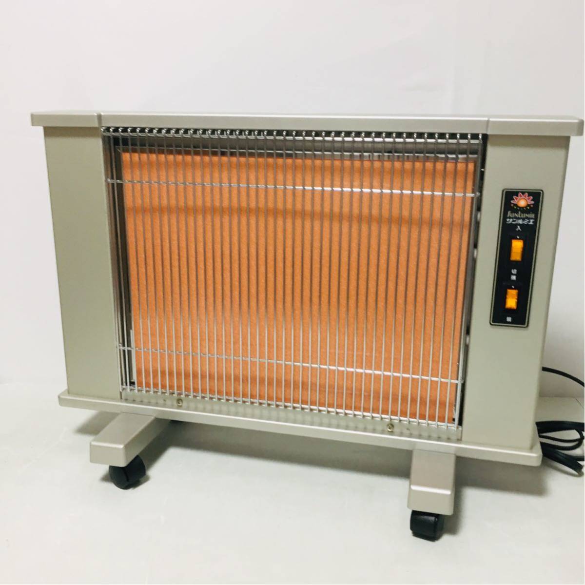 美品】 サンルミエ エクセラ N500L パネルヒーター 電気ストーブ