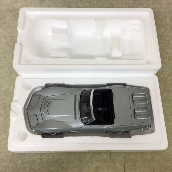 ミニカー 1円～ 破損 オートアート 1⁄18 シボレー コルベット