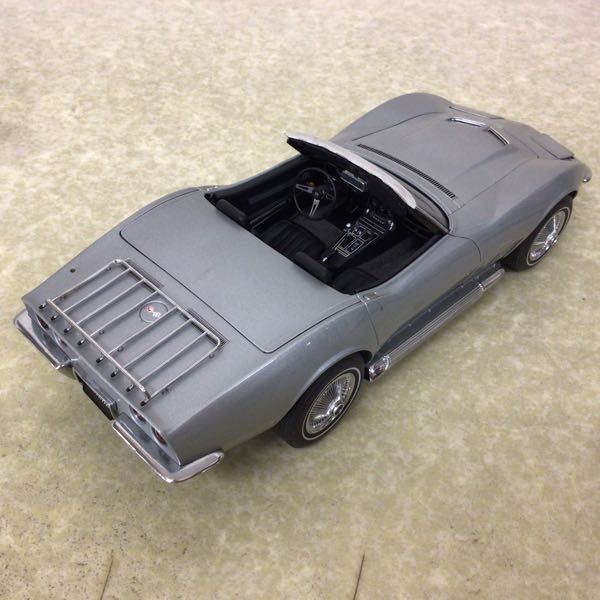 ミニカー 1円～ 破損 オートアート 1⁄18 シボレー コルベット