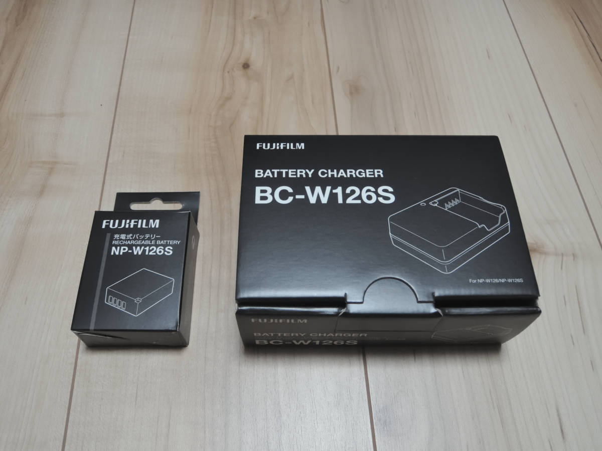 FUJIFILM NP-W126S 純正バッテリー + BC-W126S 純正充電器 FUJIFILM NP