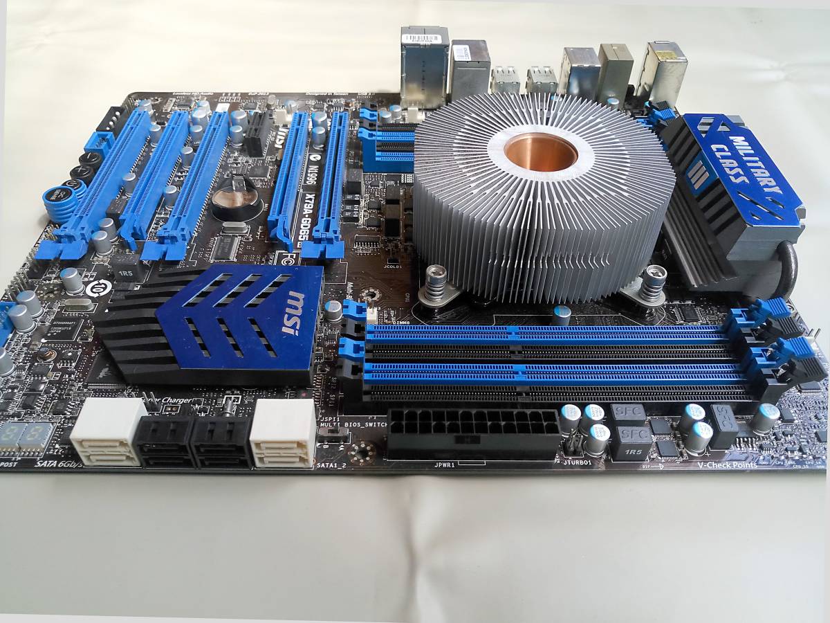 Core i7 + メモリ 32GB + マザーボード 【人気セール，大人気】 【公式