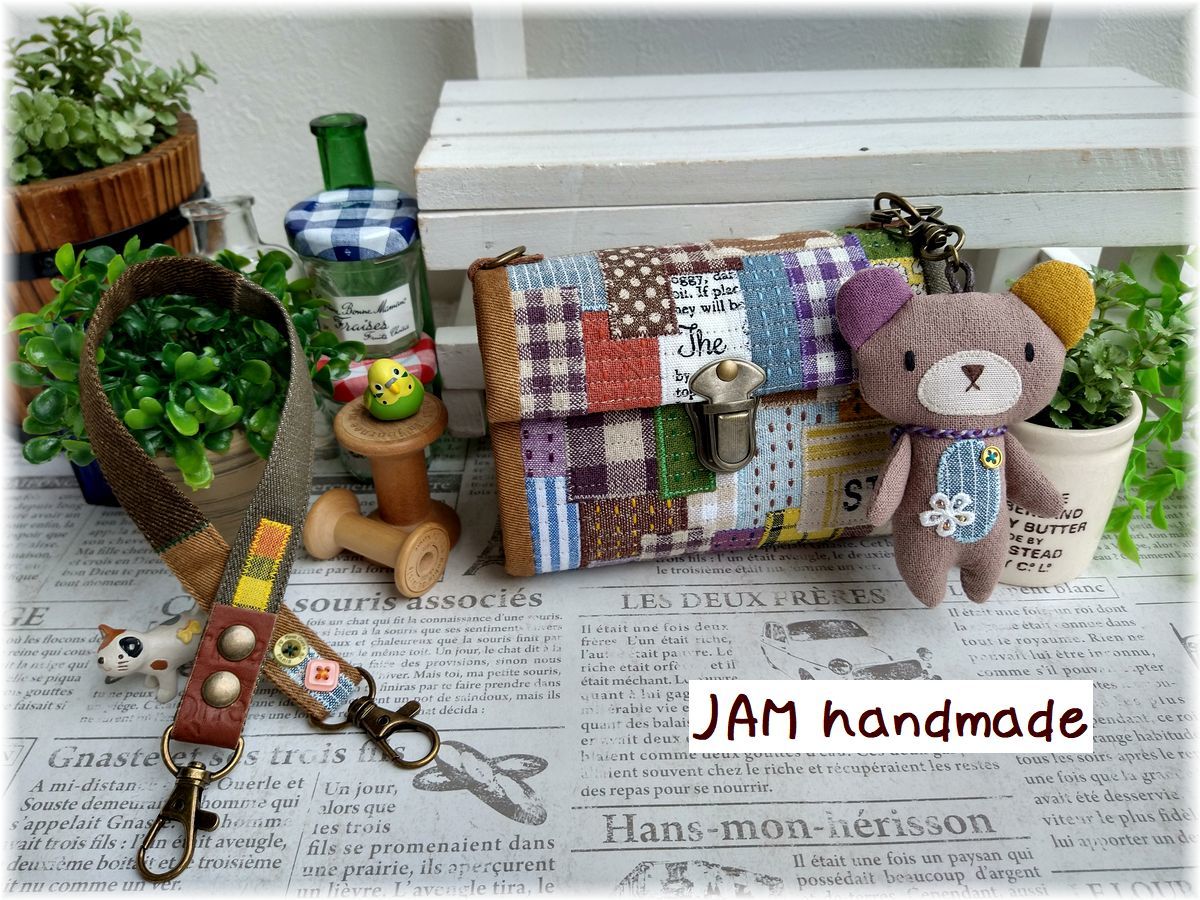 数量限定，定番 JAM ハンドメイド ミニ 小さめ Wファスナー 財布 きりっぱなし パッチステッチ バッグチャーム ぬいぐるみ マスコット くま 持ち手付(小銭入れ、コインケース)｜売買されたオークション情報 小銭入れ、コインケース