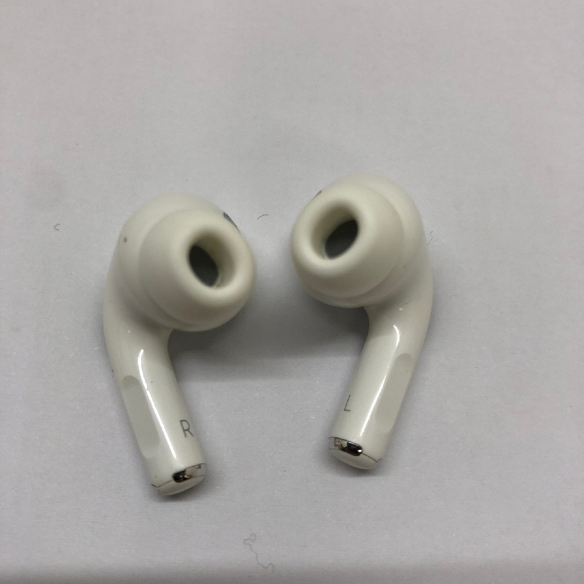 【豊富な，SALE】 MIN【中古品】 MSMK Apple Air Pods Pro MWP22J A 〈93-221017-MK-15-MIN〉