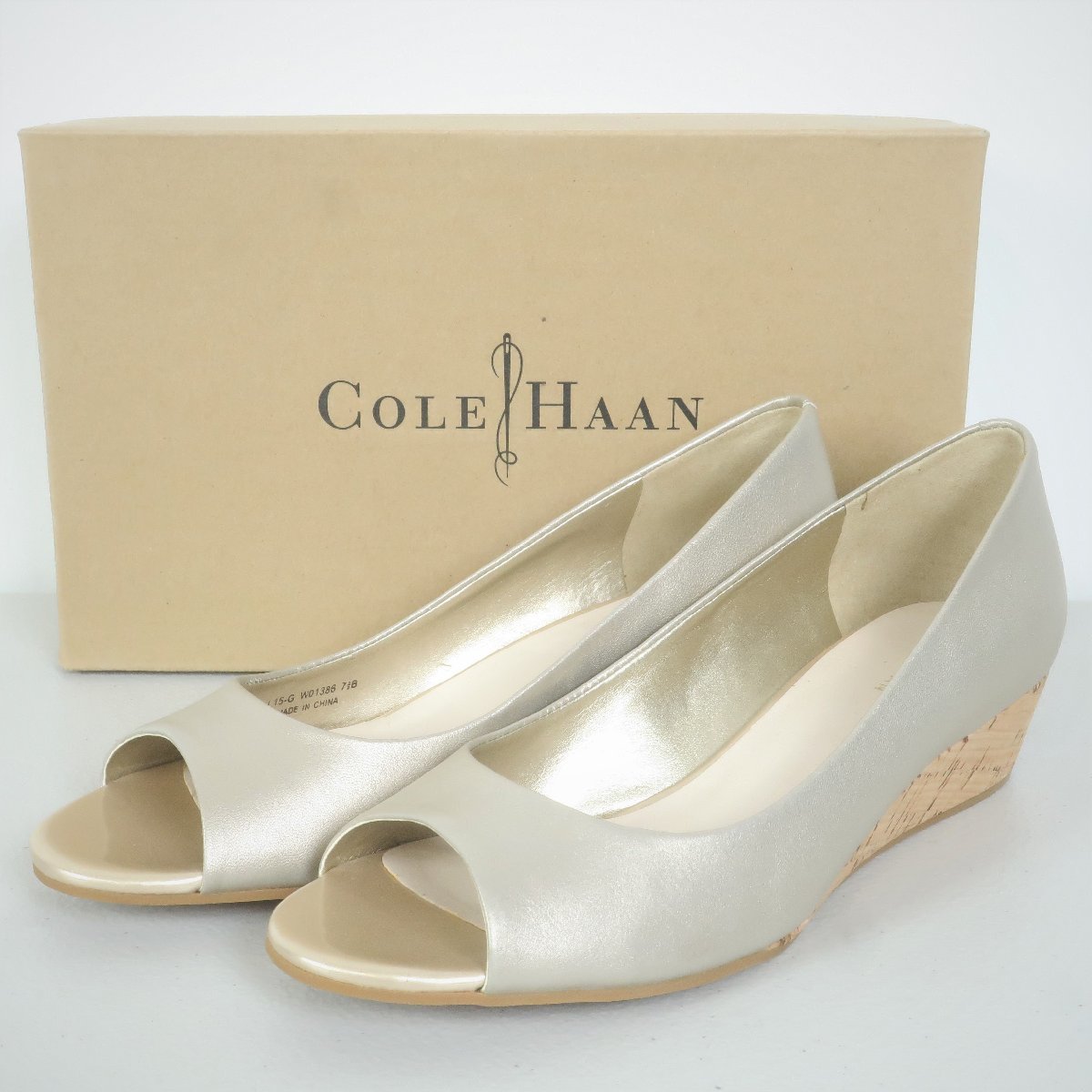 数量限定，得価 コール ハーン Cole Haan コルクのウェッジソールがおしゃれ パンプス オープントゥ 7.5B 24.5cm ピンクベージュ系 k1678(7インチ以上)｜売買されたオークション情報、yahooの商品情報をアーカイブ 靴